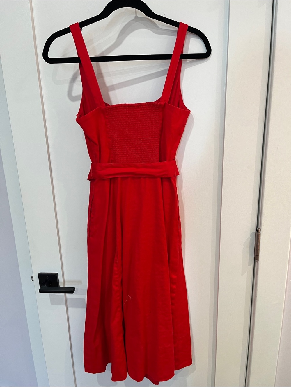 EUC Banana Republic Red Sleeveless Midi Dress with Pockets - Picture 3 of 5